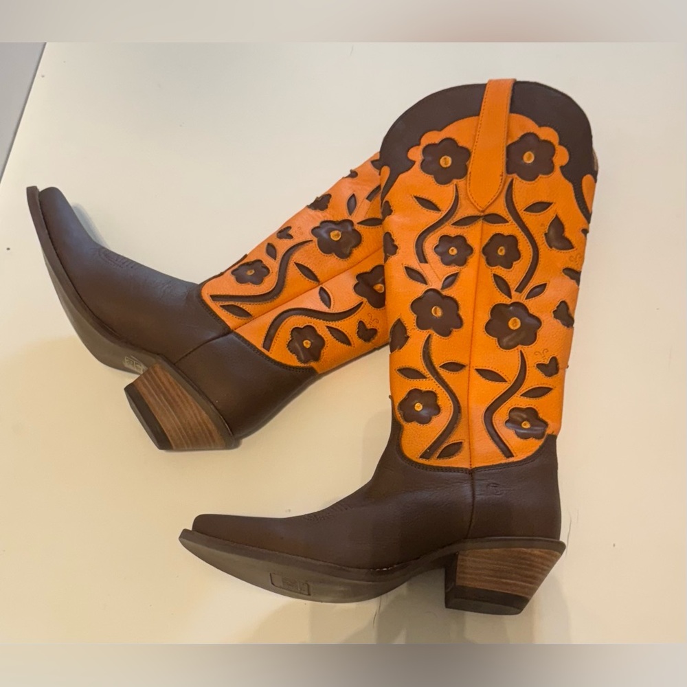 DINGO Goodness Gracious Brown Western Boots NWOT - Picture 3 of 16